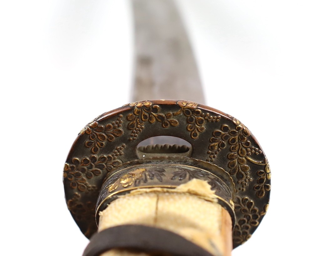 A Japanese wakizashi, the tang signed Yoshitake